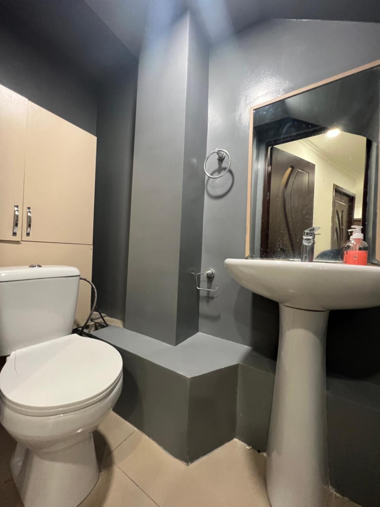 Pushkiin Hotel Ереван Екстериор снимка